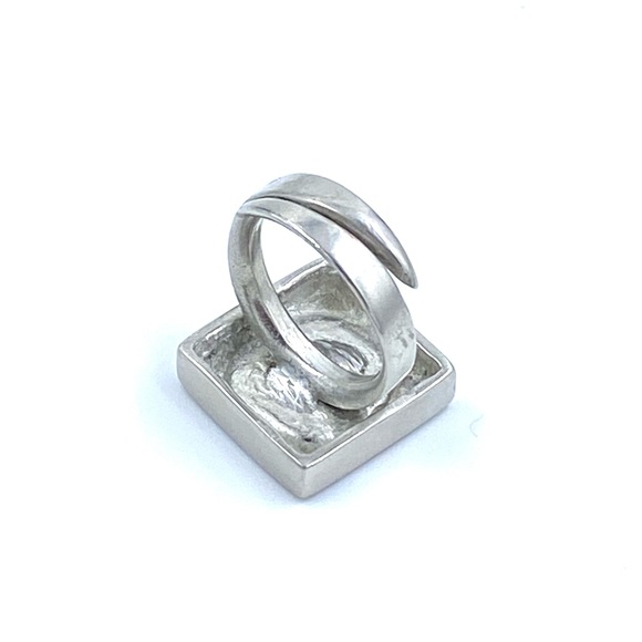 Hillestad Norwegian Silver and Glass Ring - Picture 3 of 4